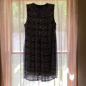 Gorgeous sleeveless swing dress